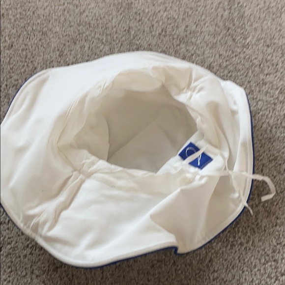 Bucket hat - Picture 2 of 2